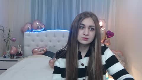 Snapshot of beataangel chatting on 11, 2, 2025 beataangel online show from 11, 2, 2025
