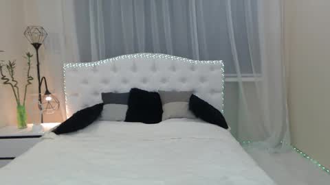 beataangel online show from 10, 11, 2025