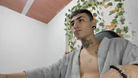 Snapshot of beatandtalk chatting on 18, 11, 2025 beatandtalk online show from 18, 11, 2025