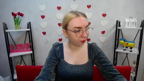 Snapshot of beatriceflyy chatting on 15, 12, 2024 BeatriceFlyy online show from 15, 12, 2024
