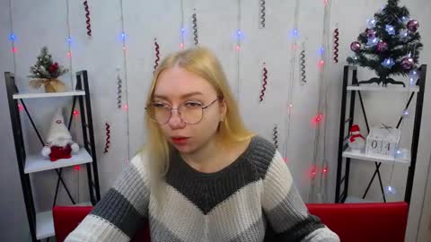 Snapshot of beatriceflyy chatting on 4, 1, 2025 BeatriceFlyy online show from 4, 1, 2025