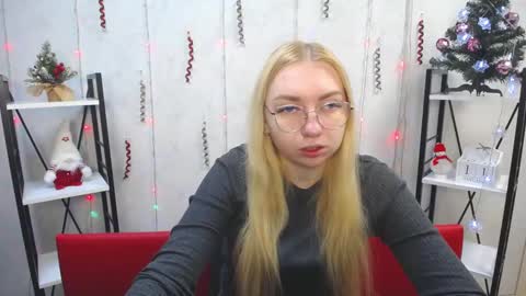 Snapshot of beatriceflyy chatting on 12, 1, 2025 BeatriceFlyy online show from 12, 1, 2025