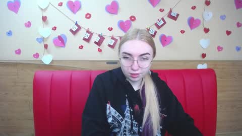 Snapshot of beatriceflyy chatting on 1, 3, 2025 BeatriceFlyy online show from 1, 3, 2025