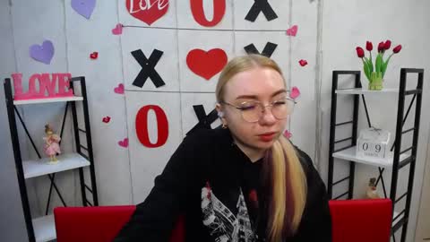 Snapshot of beatriceflyy chatting on 10, 3, 2025 BeatriceFlyy online show from 10, 3, 2025