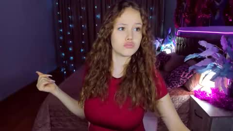 BeatriceWild online show from 19, 12, 2025