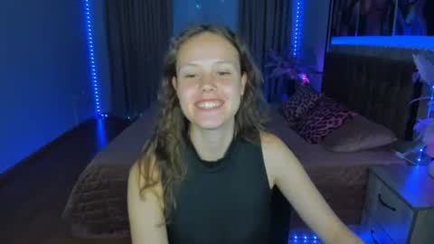 Snapshot of beatricewild chatting on 28, 7, 2026 BeatriceWild online show from 28, 7, 2026