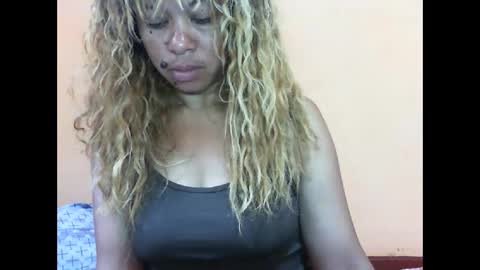 Snapshot of beaute_choco chatting on 15, 1, 2025 Eva online show from 15, 1, 2025