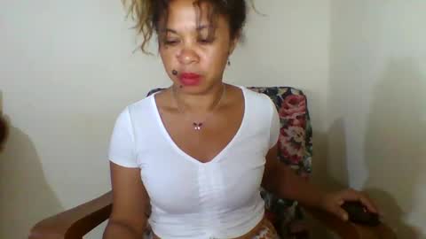 Snapshot of beaute_choco chatting on 23, 10, 2025 Eva online show from 23, 10, 2025