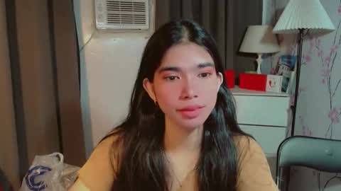 TRIXIE online show from 18, 2, 2026