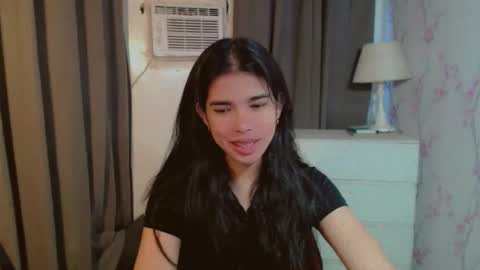 TRIXIE online show from 30, 3, 2026