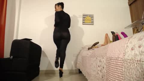 NATHALIA online show from 24, 11, 2025