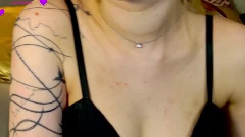 beauty Sasha online show from 8, 4, 2026