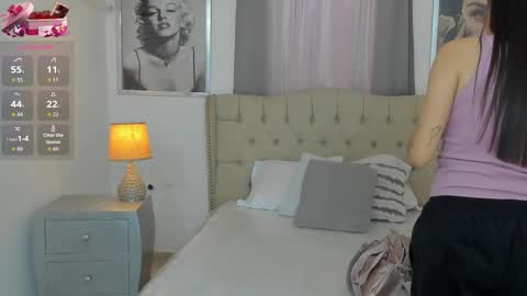 Ariana Reyes online show from 24, 9, 2025