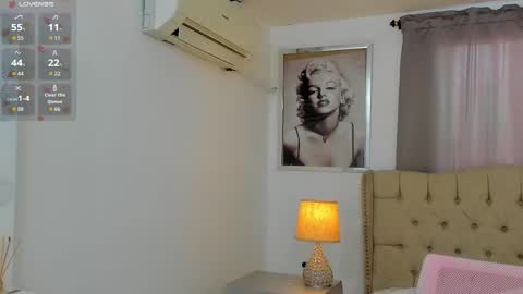 Ariana Reyes online show from 9, 10, 2025