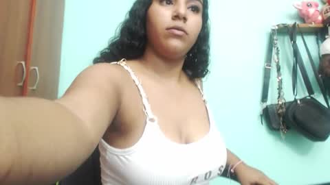 Snapshot of beautyblackpie chatting on 30, 11, 2025 Cutie Black Pie online show from 30, 11, 2025