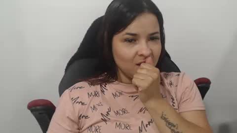 beautyykarol online show from 3, 12, 2025