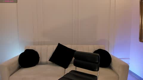 Snapshot of beccabaxter chatting on 23, 6, 2026 Am Becca online show from 23, 6, 2026