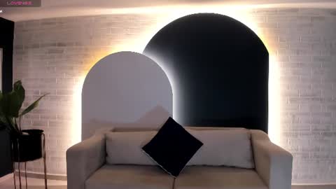 Snapshot of beccabaxter chatting on 8, 7, 2026 Am Becca online show from 8, 7, 2026