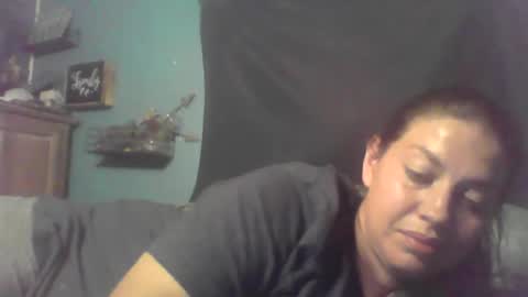 Snapshot of beccabee37 chatting on 10, 5, 2026 beccabee37 online show from 10, 5, 2026