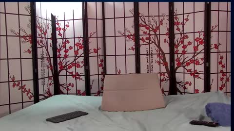 BeccaDelux online show from 19, 2, 2025