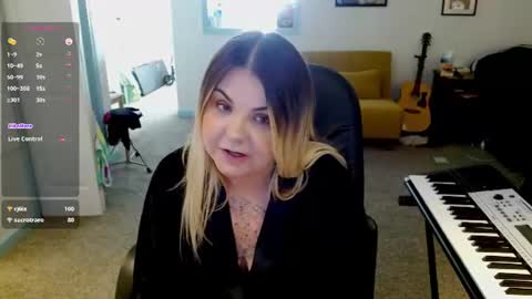 Becca Lubov online show from 8, 7, 2026