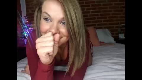 Snapshot of becky2994 chatting on 26, 12, 2024 BECKY BOO  online show from 26, 12, 2024