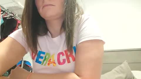 Snapshot of becky2994 chatting on 11, 10, 2025 BECKY BOO  online show from 11, 10, 2025