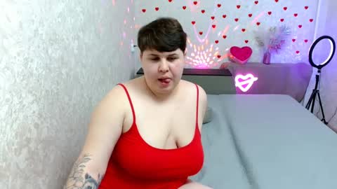 BeckyAndEllen online show from 20, 2, 2025