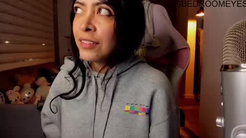 Snapshot of bedroomeyess chatting on 11, 3, 2025 Amber UwU IM MOVING AND IS CRAZY ILL BE BACK VERY SOON 3 MISS YA ALREADY online show from 11, 3, 2025