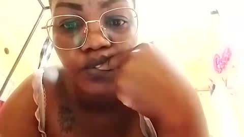 beencee2 online show from 3, 2, 2025