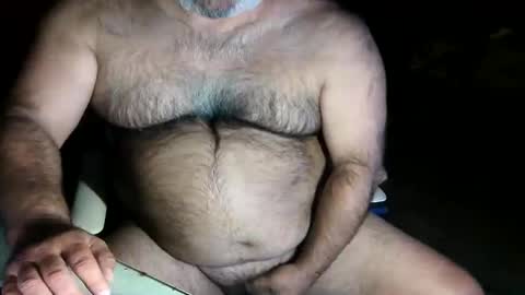 Snapshot of beers19 chatting on 16, 10, 2025 beers19 online show from 16, 10, 2025