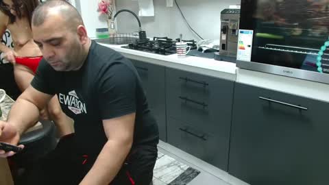 Snapshot of bela747741 chatting on 31, 12, 2024 kevin and Bella online show from 31, 12, 2024