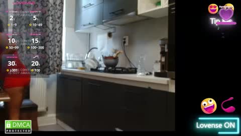 Snapshot of bela747741 chatting on 30, 9, 2025 kevin and Bella online show from 30, 9, 2025