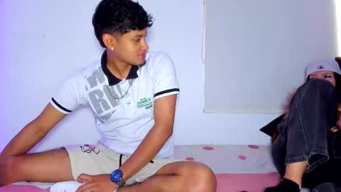 Snapshot of bela_and_liam chatting on 7, 1, 2026 BELA Y LIAM online show from 7, 1, 2026