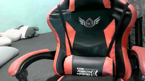 Snapshot of belalicious chatting on 22, 10, 2025 Tezza online show from 22, 10, 2025