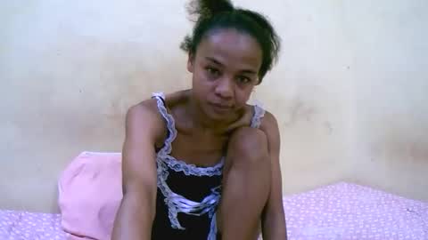 bella193999 online show from 19, 12, 2025