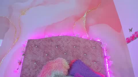 Melanie  online show from 11, 2, 2025