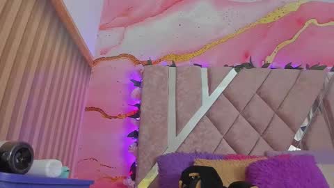 Melanie  online show from 18, 2, 2026