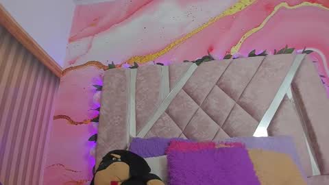 Melanie  online show from 19, 2, 2026