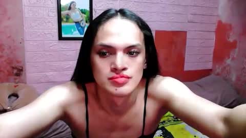 Snapshot of bella_ciaox chatting on 12, 5, 2026 Bella Barbie online show from 12, 5, 2026
