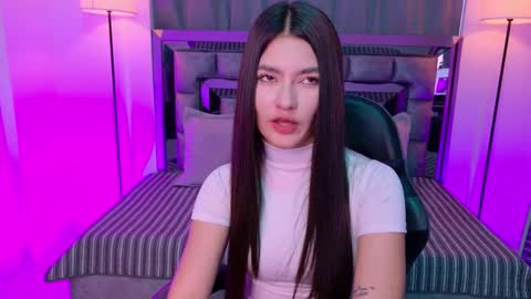 Snapshot of bella_clark2 chatting on 24, 3, 2026 Bella online show from 24, 3, 2026