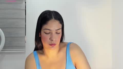 Laura online show from 30, 10, 2025