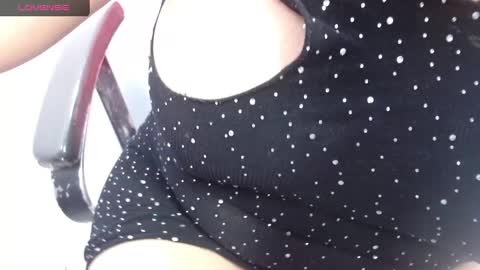 lady online show from 15, 2, 2025