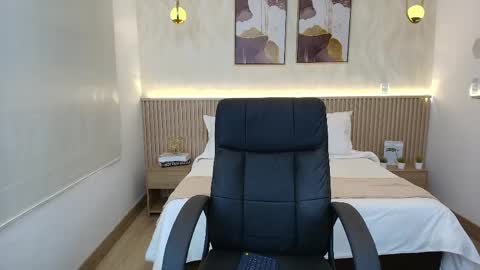 bella_millers online show from 1, 5, 2026