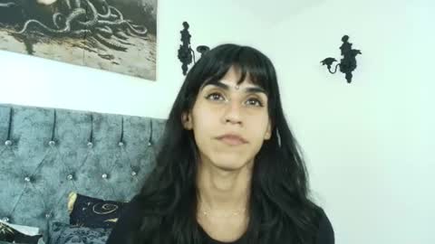 Snapshot of bella_poisonous chatting on 22, 6, 2026 Bella online show from 22, 6, 2026