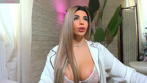 bella_posh online show from 18, 1, 2026