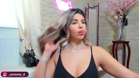 bella_posh online show from 4, 2, 2026