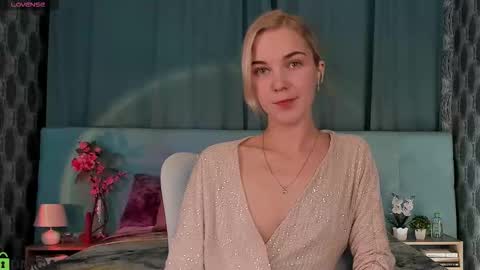 Bella online show from 25, 9, 2025