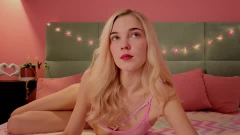 Bella NEW ROOM online show from 2, 5, 2026