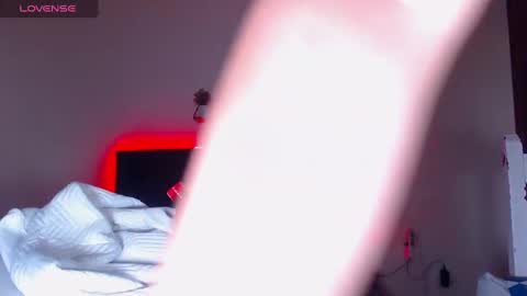 Snapshot of bella_xx9 chatting on 3, 1, 2025 bella_xx9 online show from 3, 1, 2025